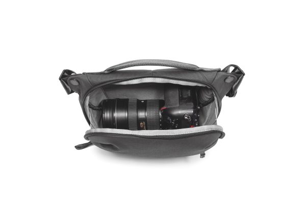 Peak Design Everyday Sling 6L Camera Bag Weatherproof-7