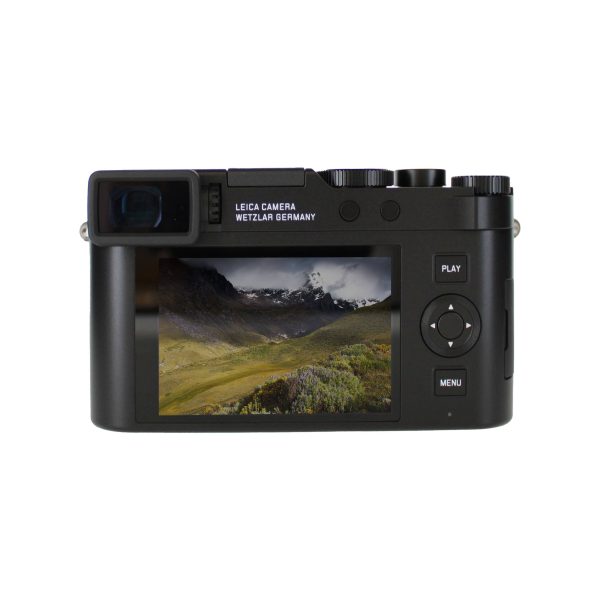 Leica D-Lux 8 Compact Digital Camera 17MP Sensor Bundle-4