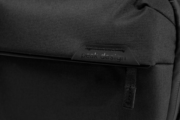 Peak Design Everyday Sling 6L Camera Bag Weatherproof-3