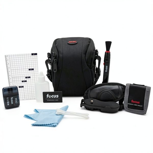 Focus Medium Camera Kit Lens Pen Card Reader Microfiber-2