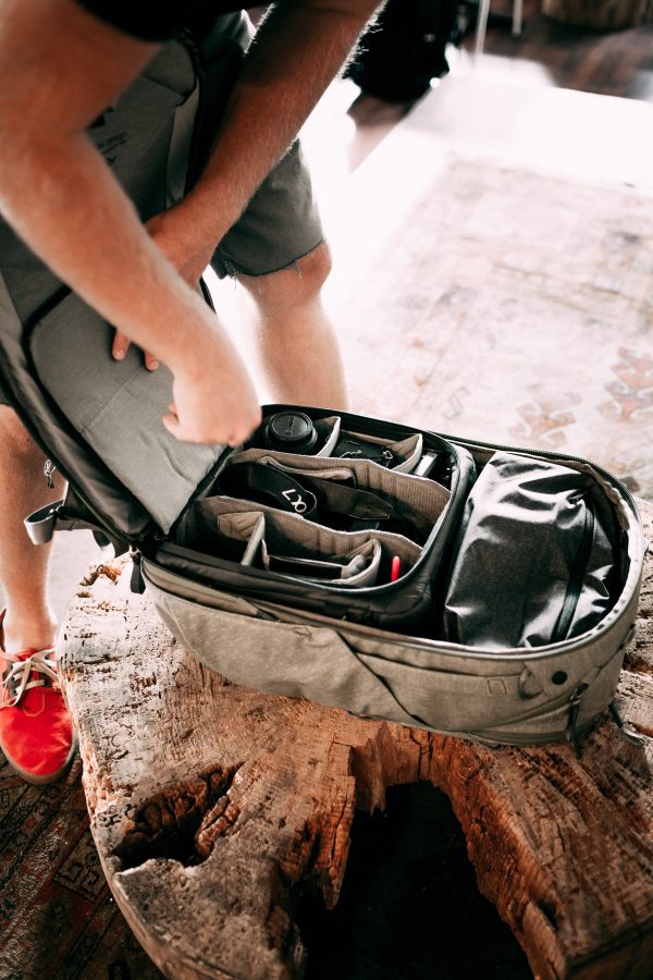Peak Design Travel Backpack Expandable Carry On 45L Black-8