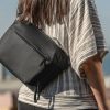 Peak Design Everyday Sling 6L Camera Bag Weatherproof-10