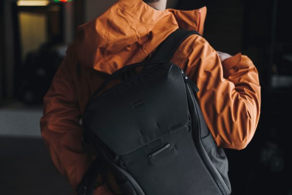 Peak Design Everyday Backpack V2 20L Camera Laptop Bag-16
