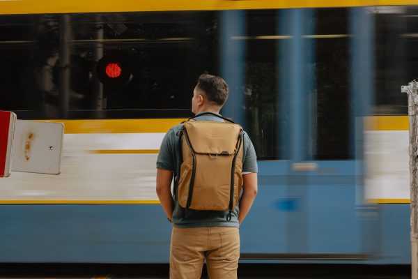 Peak Design Everyday Backpack 30L Camera Laptop Durable-13