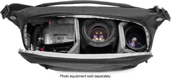 Peak Design Everyday Sling V2 10L Camera Bag Weatherproof-1